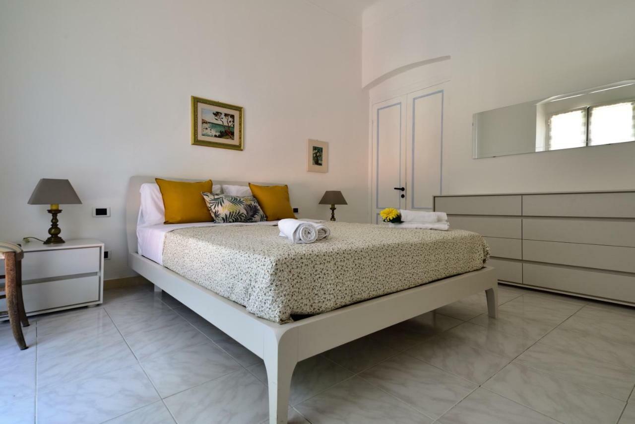 Il Faro Dei Poeti Apartment Lerici Luaran gambar